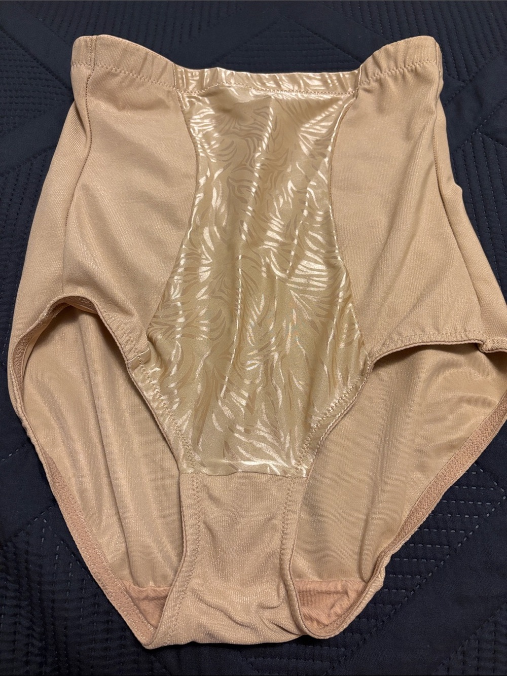 Maidenform Beige Shaping Briefs